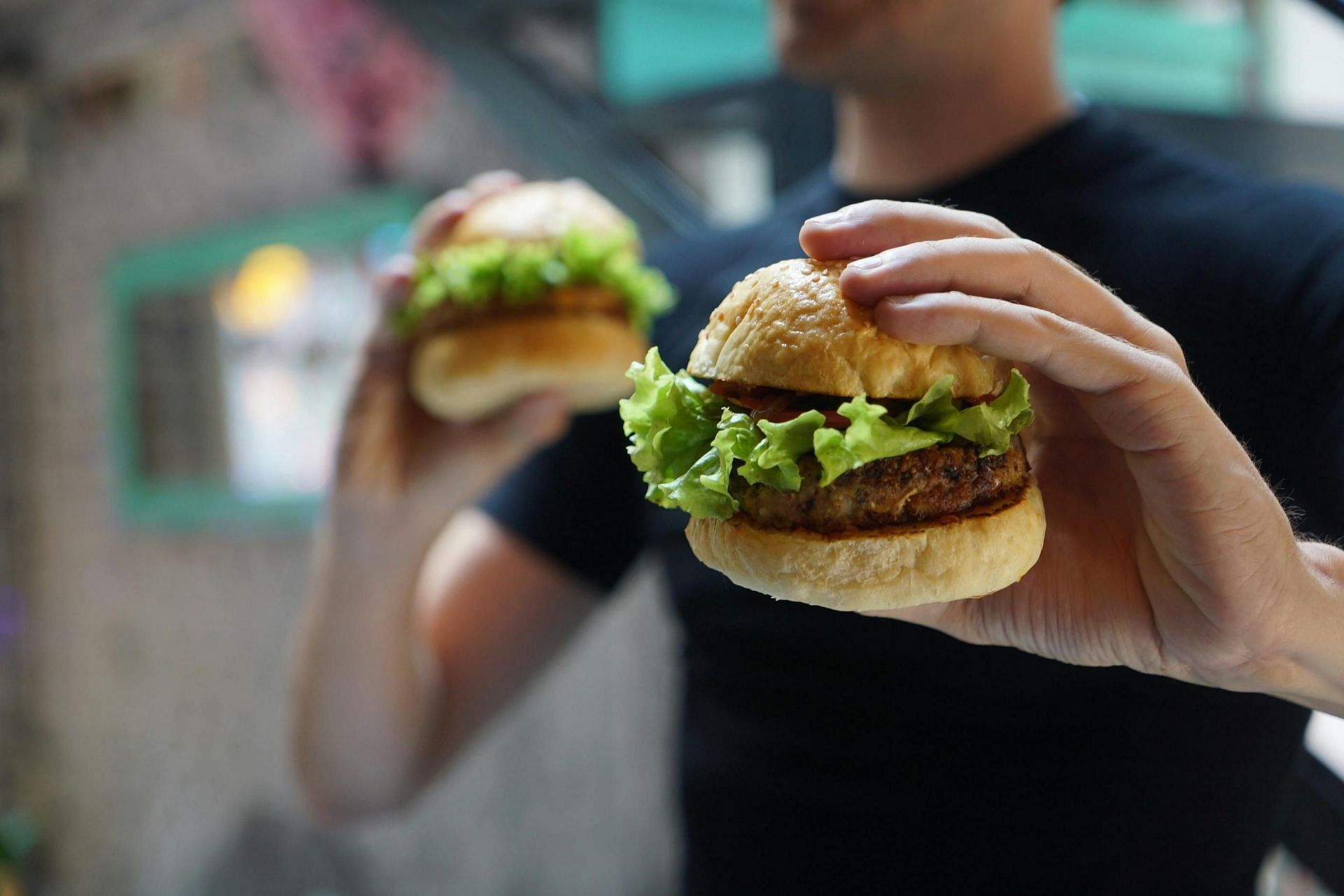 feeling hungry after eating (image sourced via Pexels / Photo by pixabay)